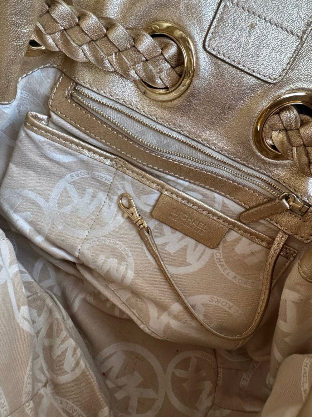 MICHAEL KORS Gold Metallic Shimmer Leather Braided Strap Ex-LrgHobo - Picture 5 of 9